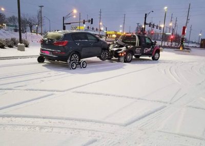 Emergency Towing in Independence, MO, 64056